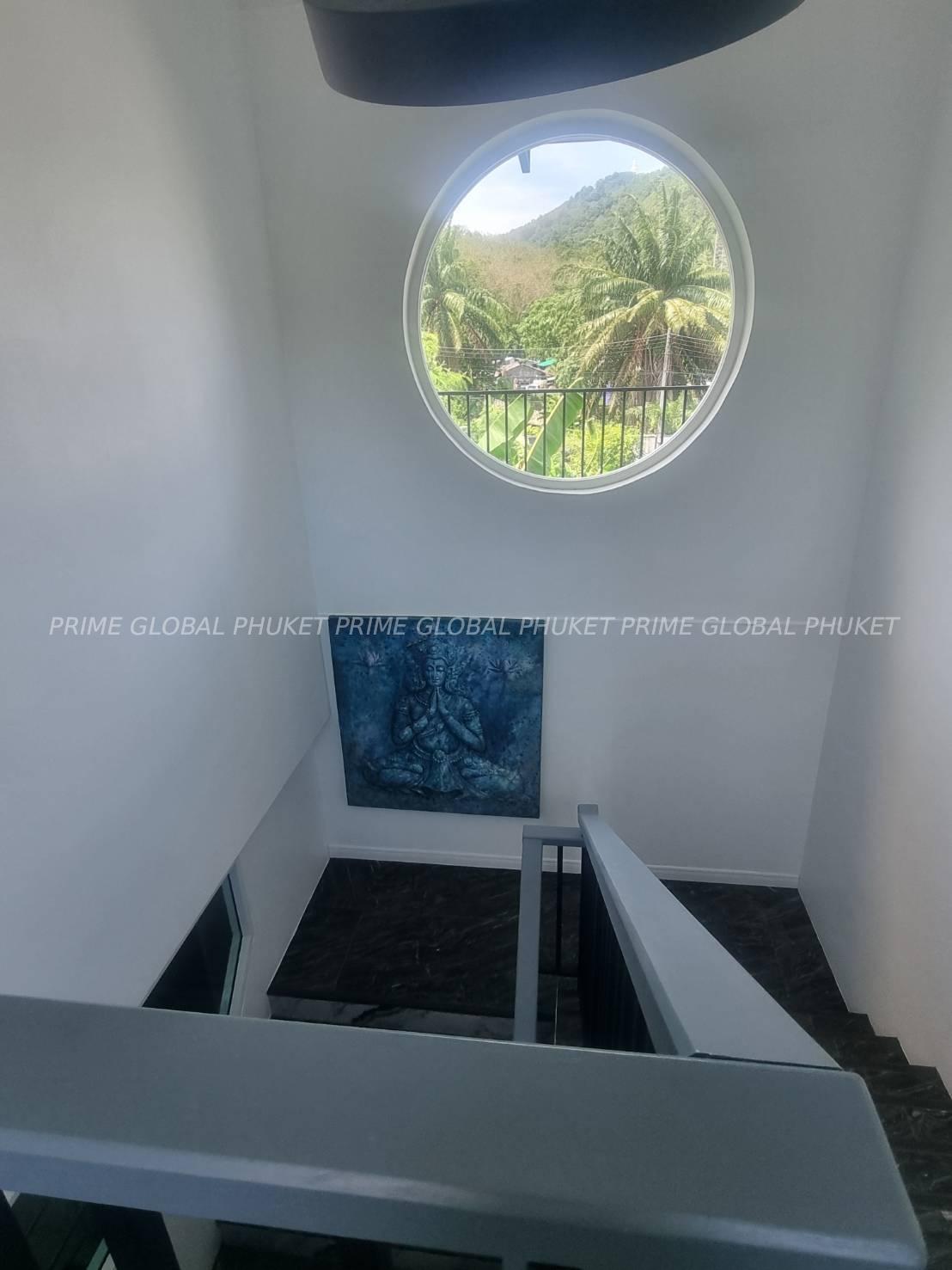 192 Sq.w Villa for Rent in Rawai