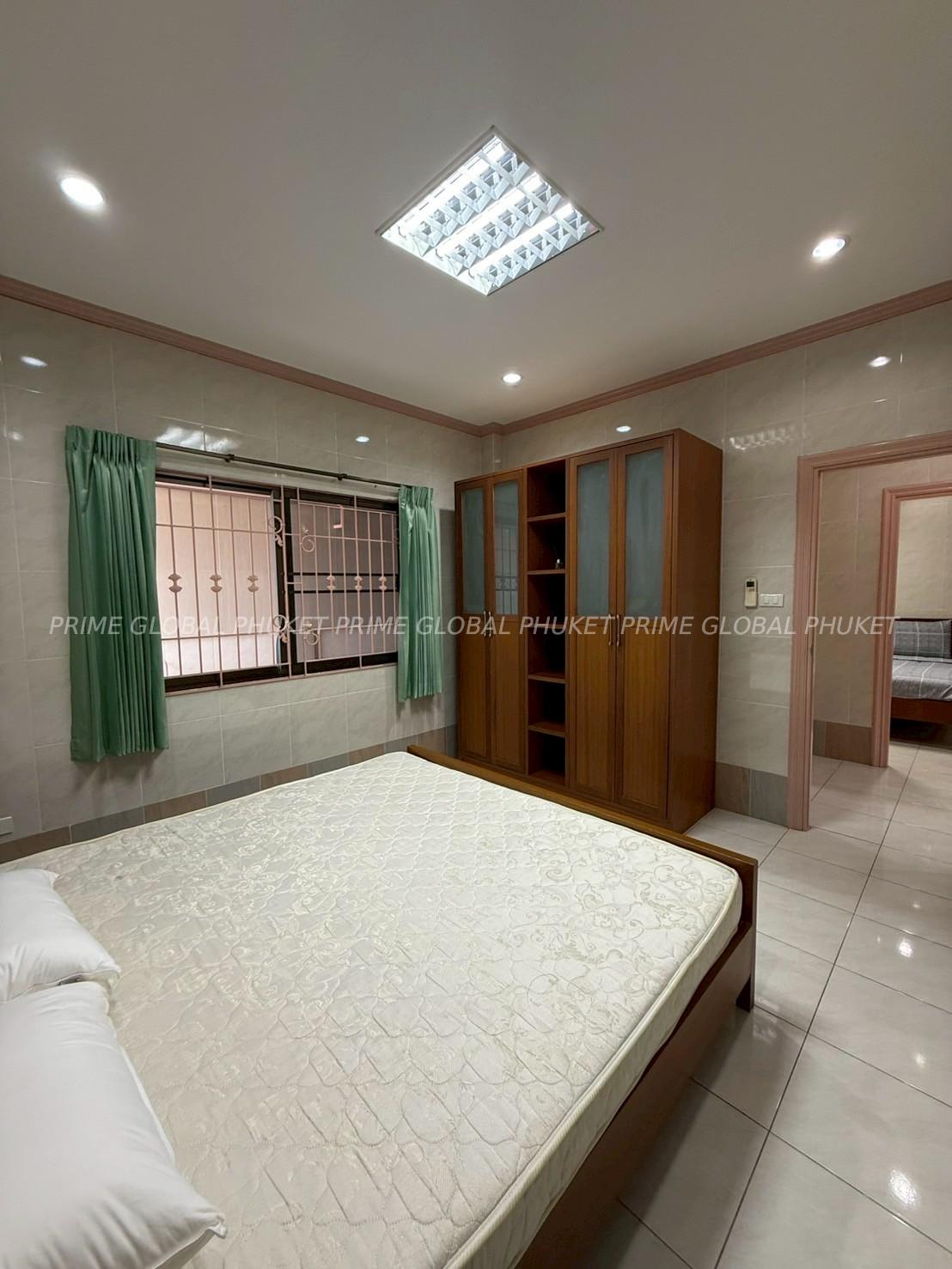 3 Bedroom 2 Bathroom  House Rent in Chalong