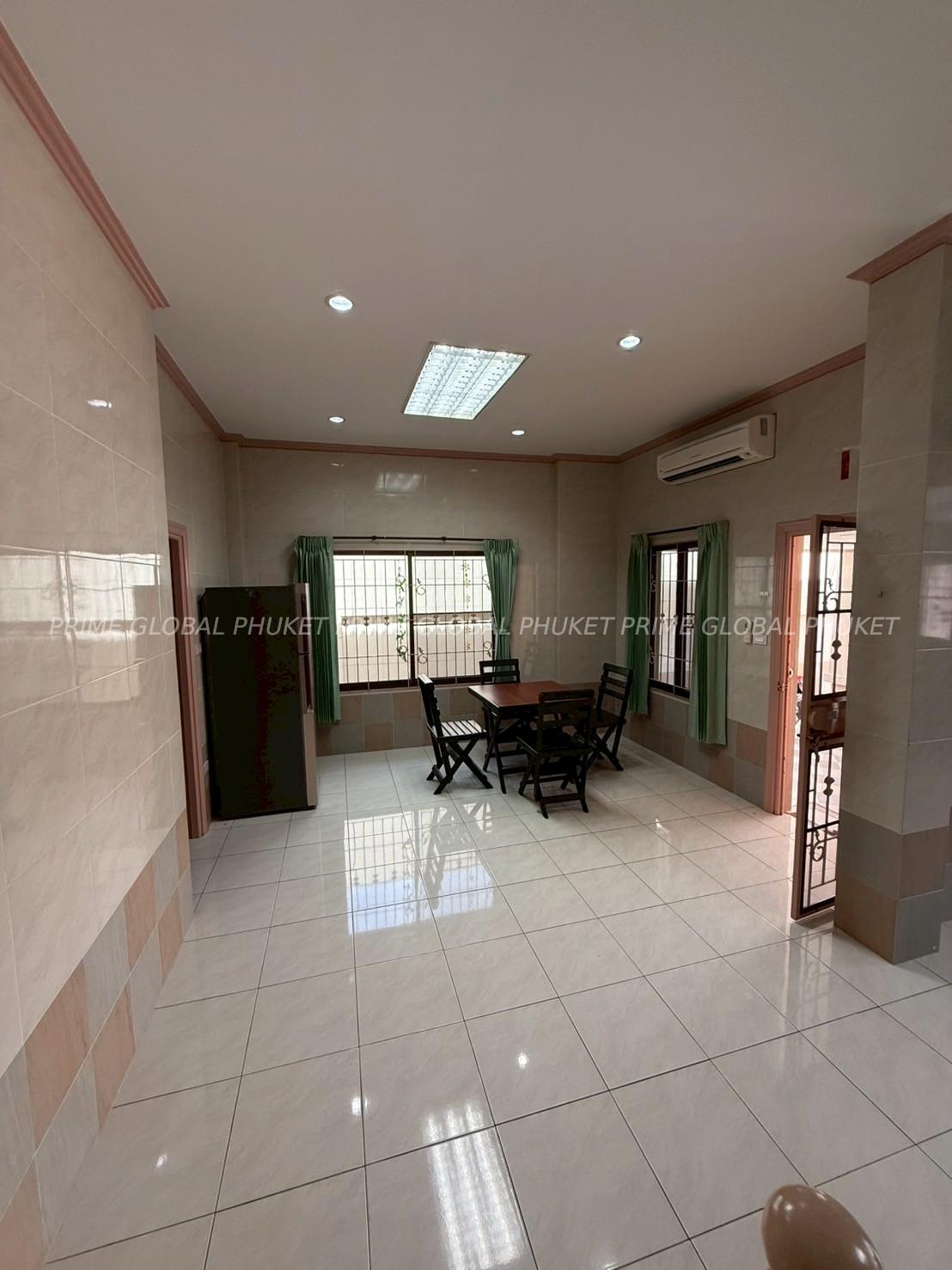 3 Bedroom 2 Bathroom  House Rent in Chalong
