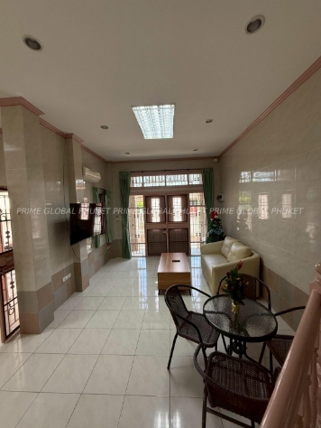 3 Bedroom 2 Bathroom  House Rent in Chalong