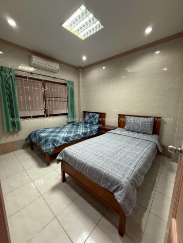 3 Bedroom 2 Bathroom  House Rent in Chalong