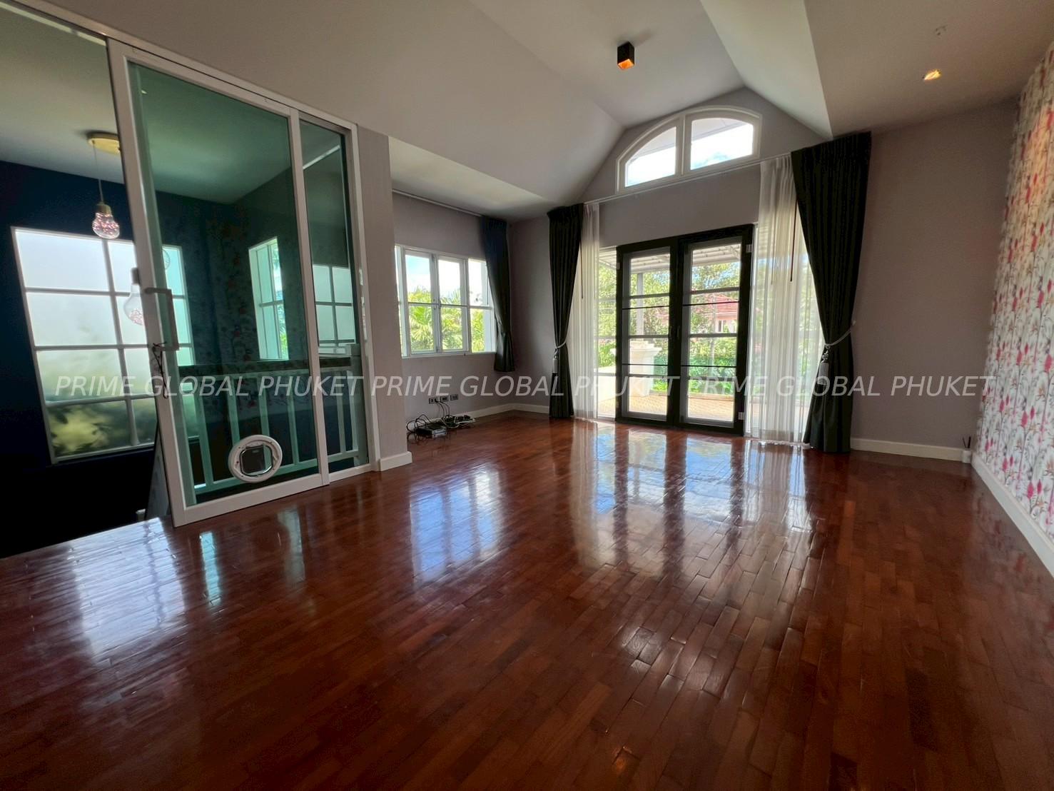 692 Sq.m Villa for Rent in Chalong