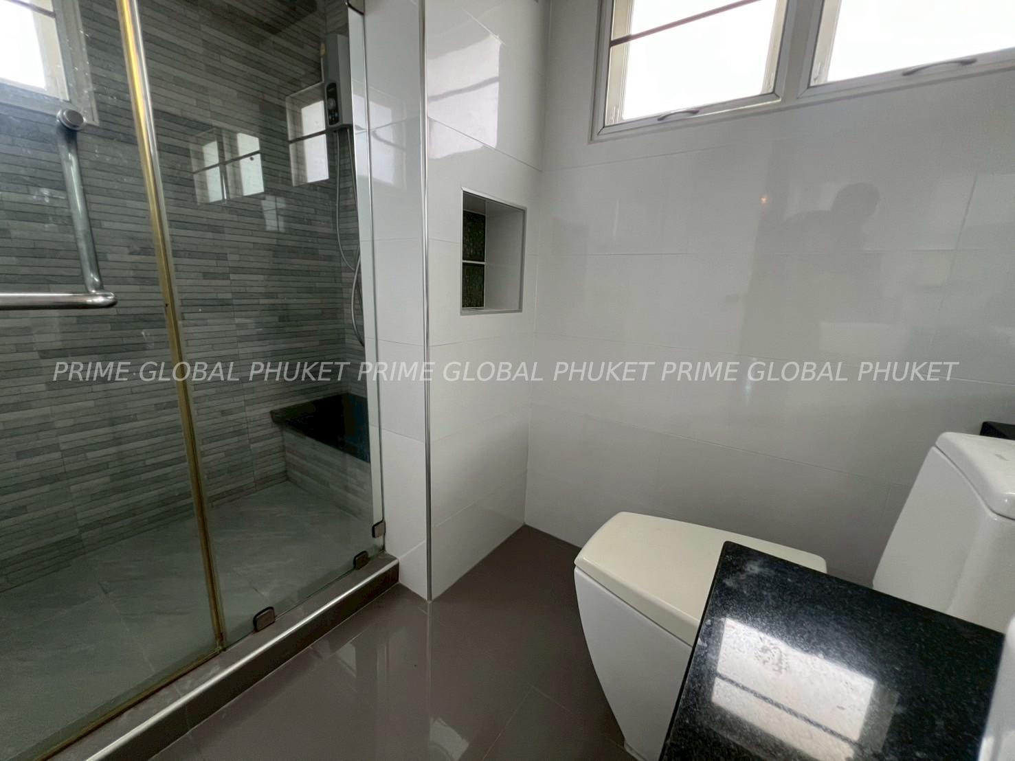 692 Sq.m Villa for Rent in Chalong