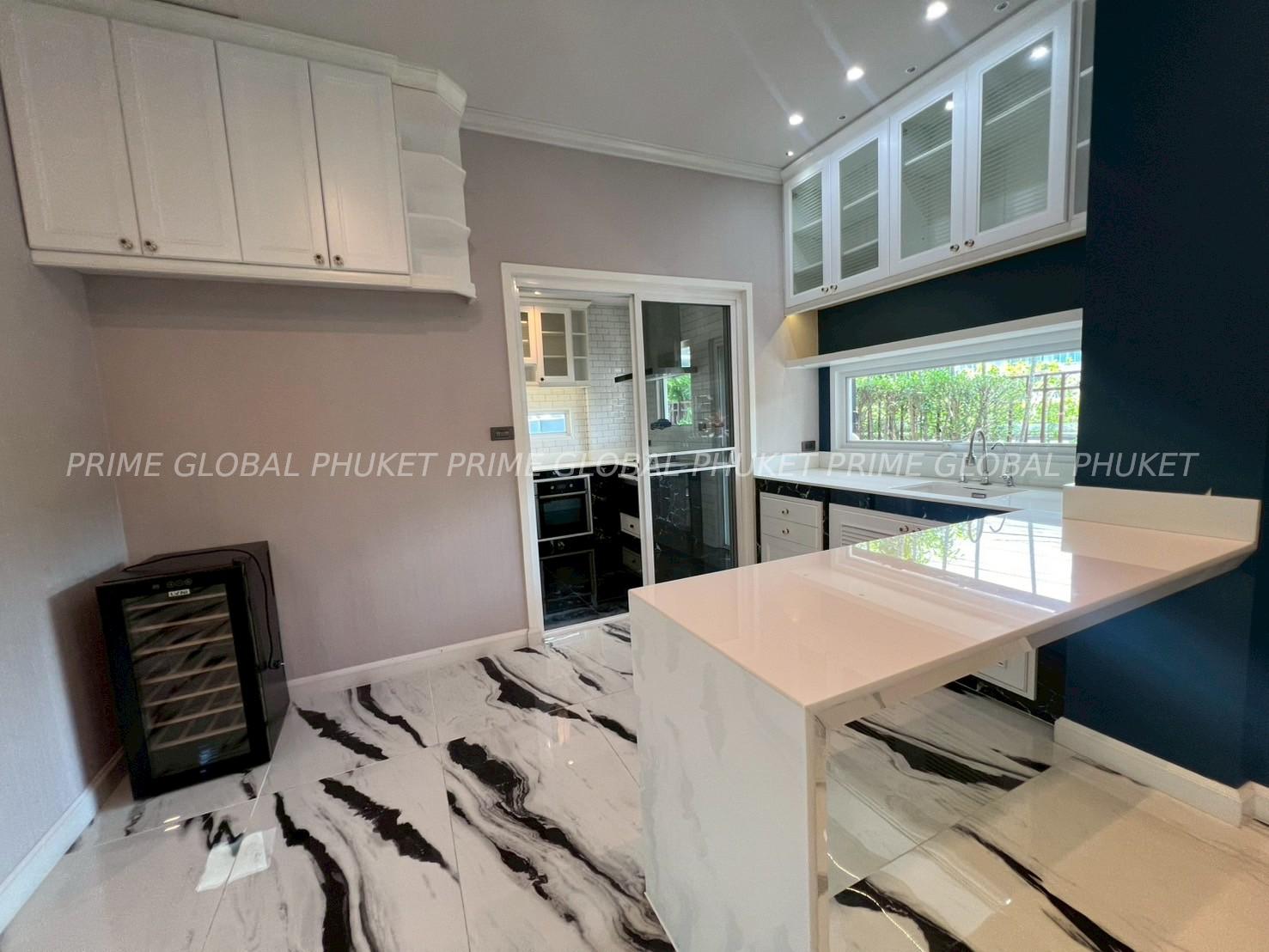 692 Sq.m Villa for Rent in Chalong