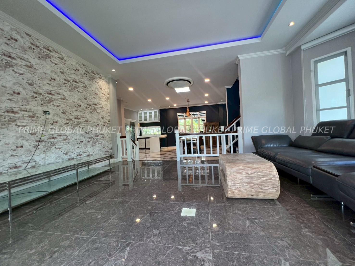 692 Sq.m Villa for Rent in Chalong