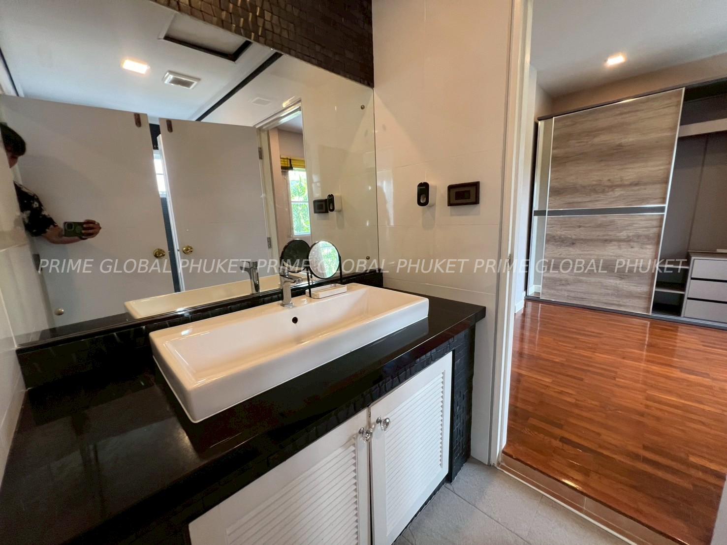 692 Sq.m Villa for Rent in Chalong