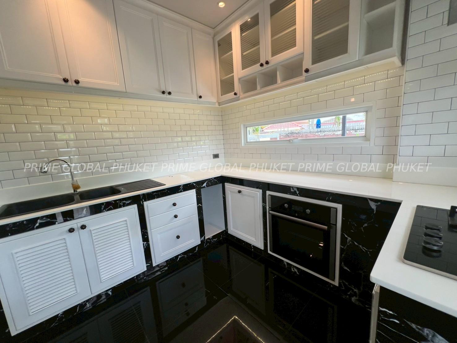 692 Sq.m Villa for Rent in Chalong
