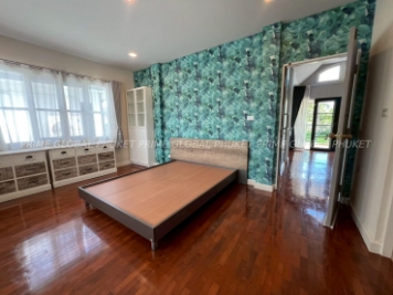 692 Sq.m Villa for Rent in Chalong
