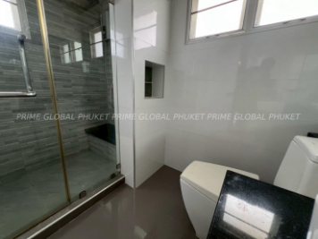 692 Sq.m Villa for Rent in Chalong