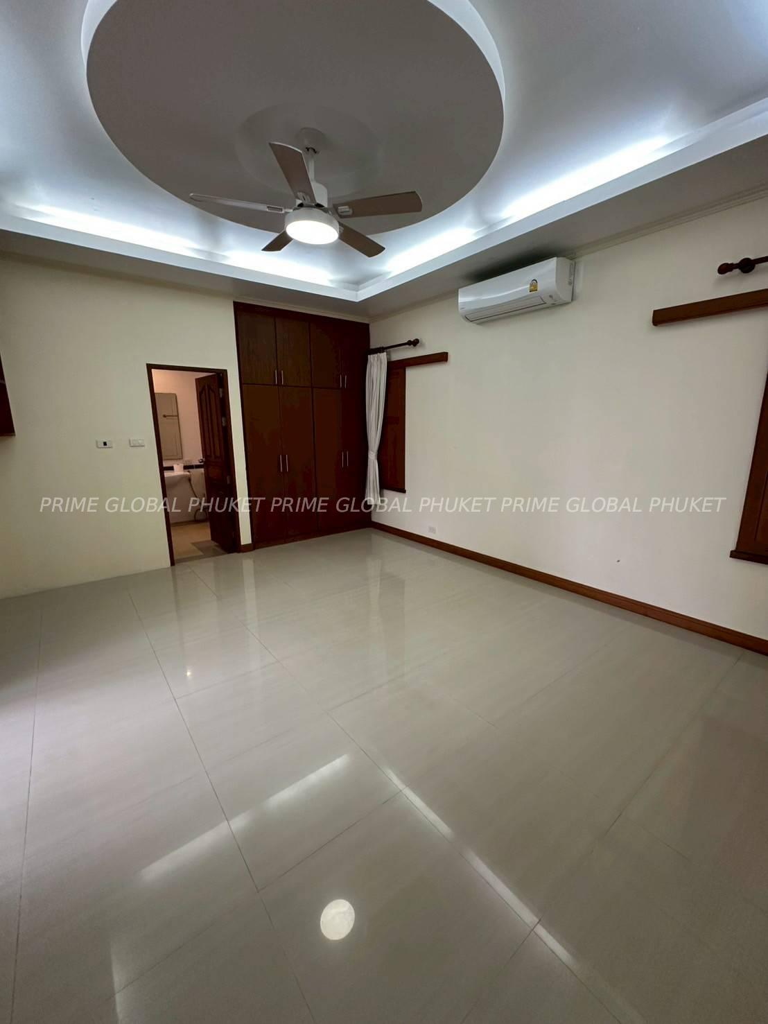 800 Sq.w Villa for Rent in Rawai