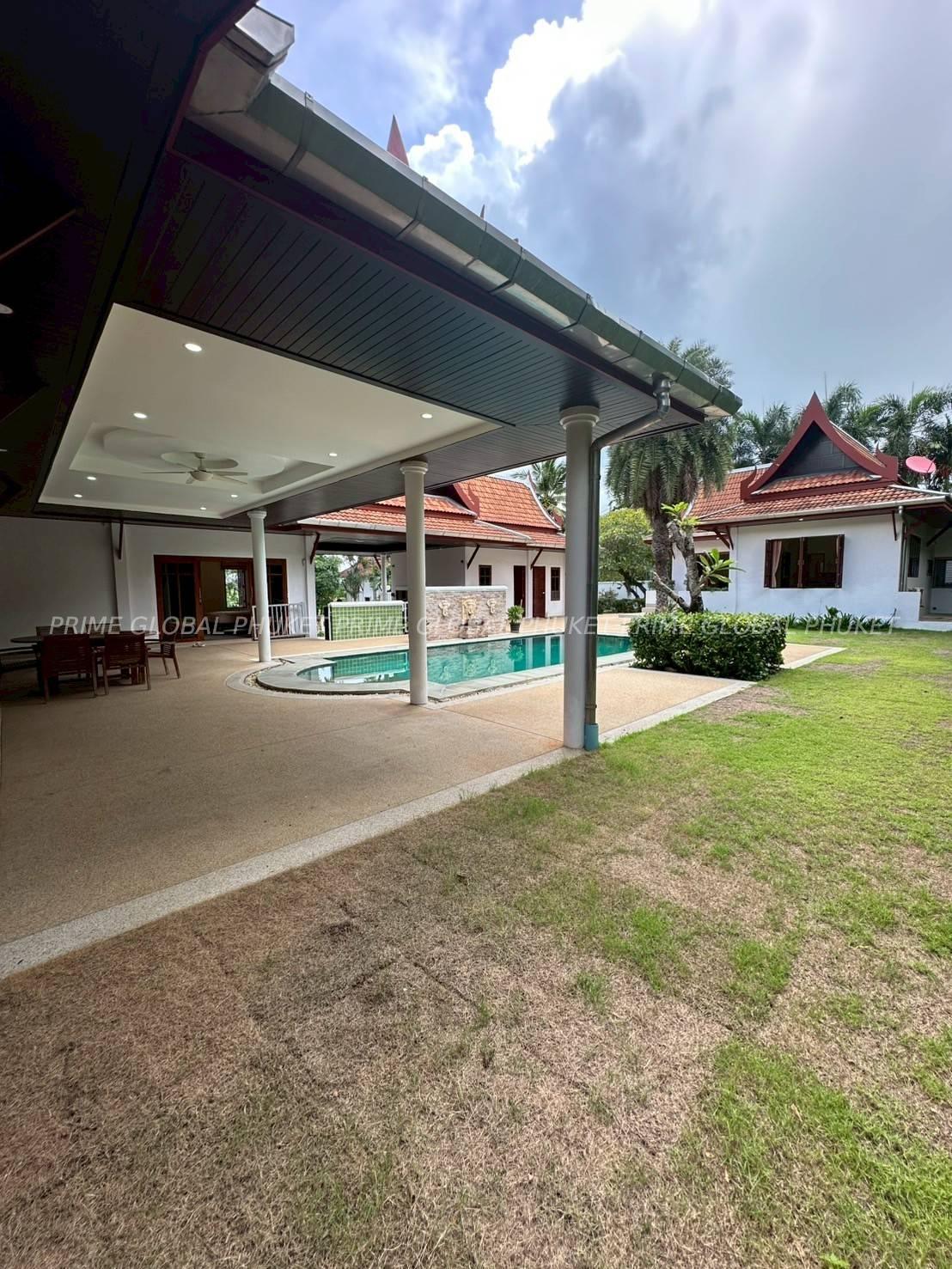 800 Sq.w Villa for Rent in Rawai