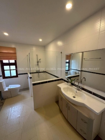 800 Sq.w Villa for Rent in Rawai