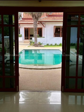 800 Sq.w Villa for Rent in Rawai