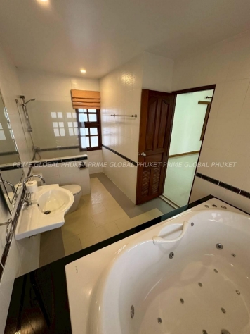 800 Sq.w Villa for Rent in Rawai