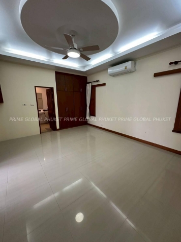 800 Sq.w Villa for Rent in Rawai