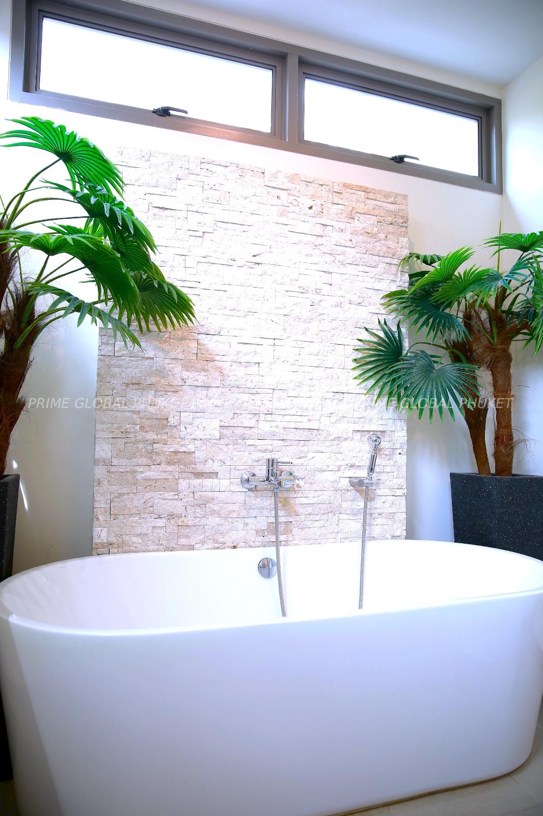 . Sq.m Villa for Rent in Rawai