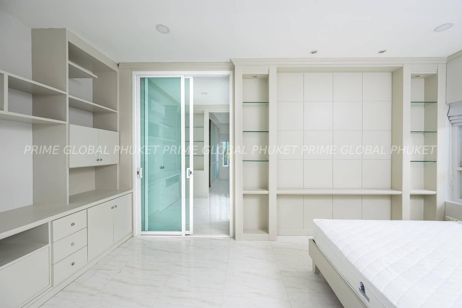 400 Sq.m House for Rent in Chalong