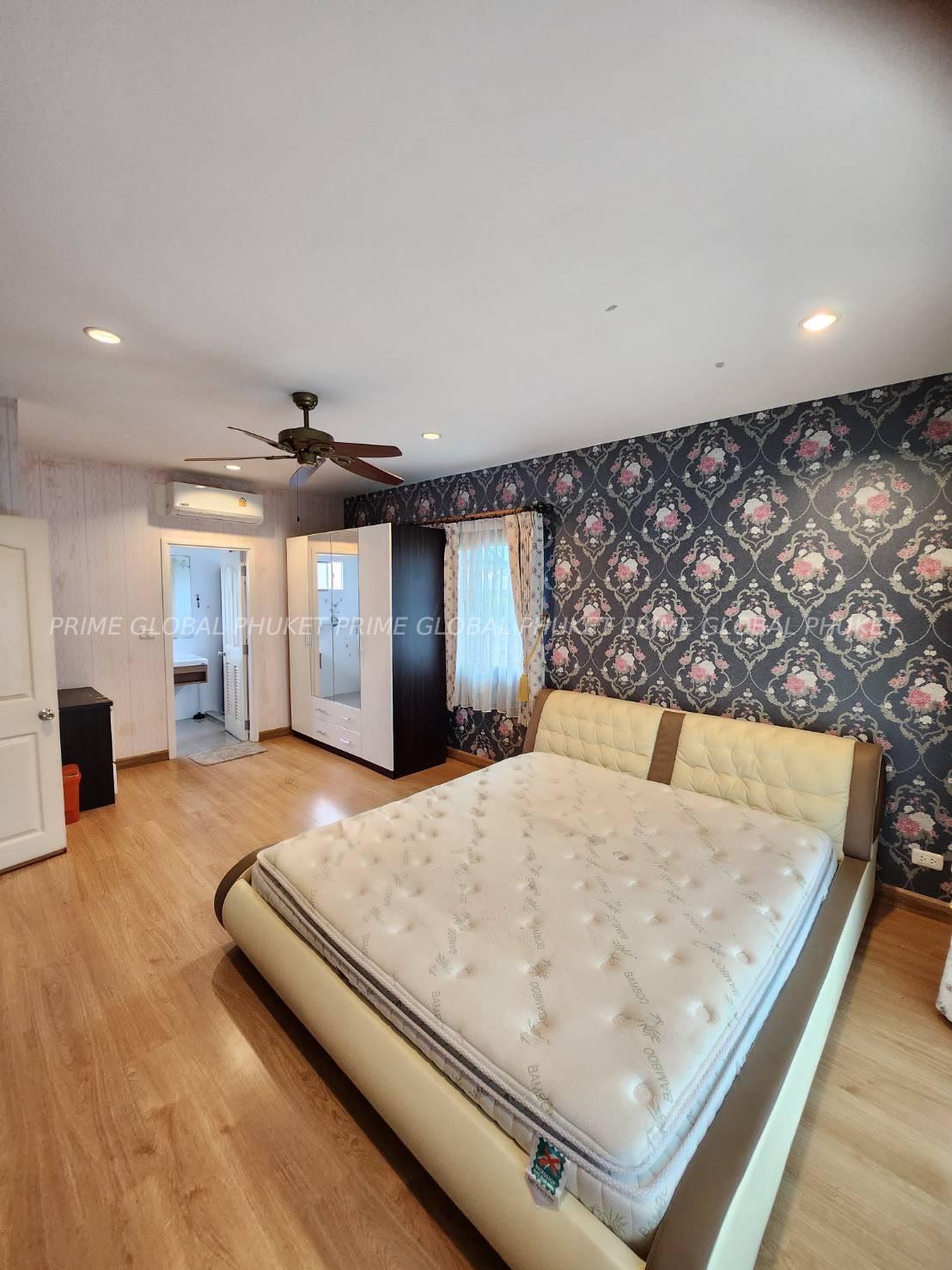 250 Sq.m House for Rent and Sale in Kathu