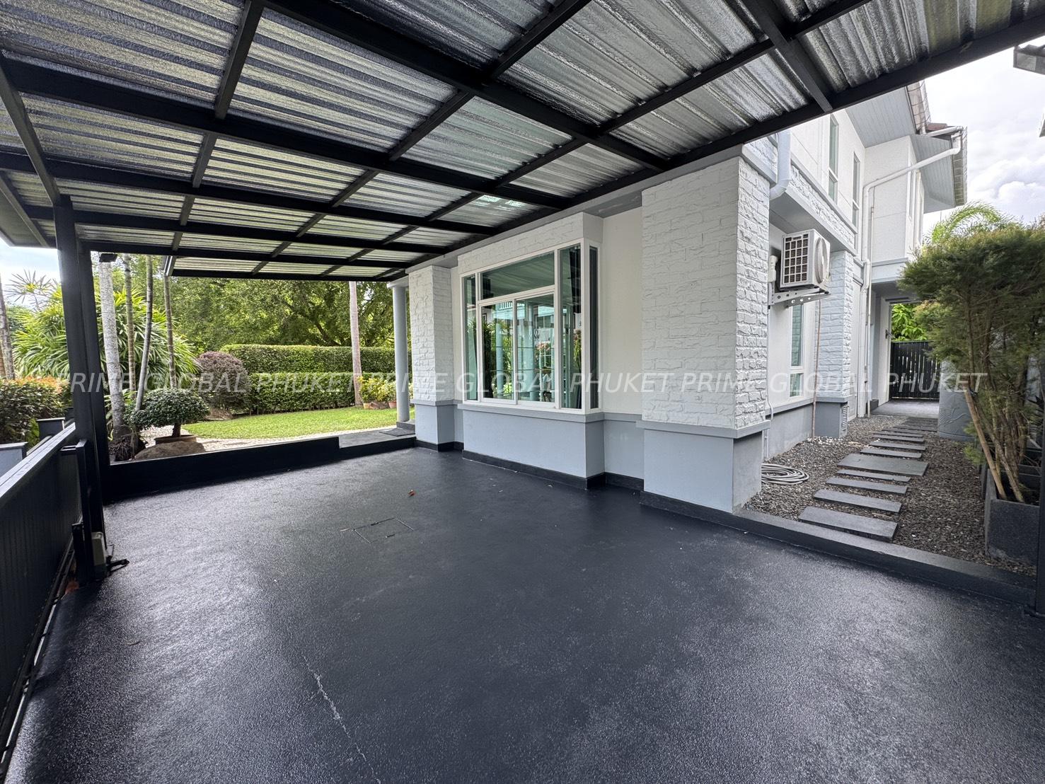 285 Sq.m Villa for Rent and Sale in Chalong