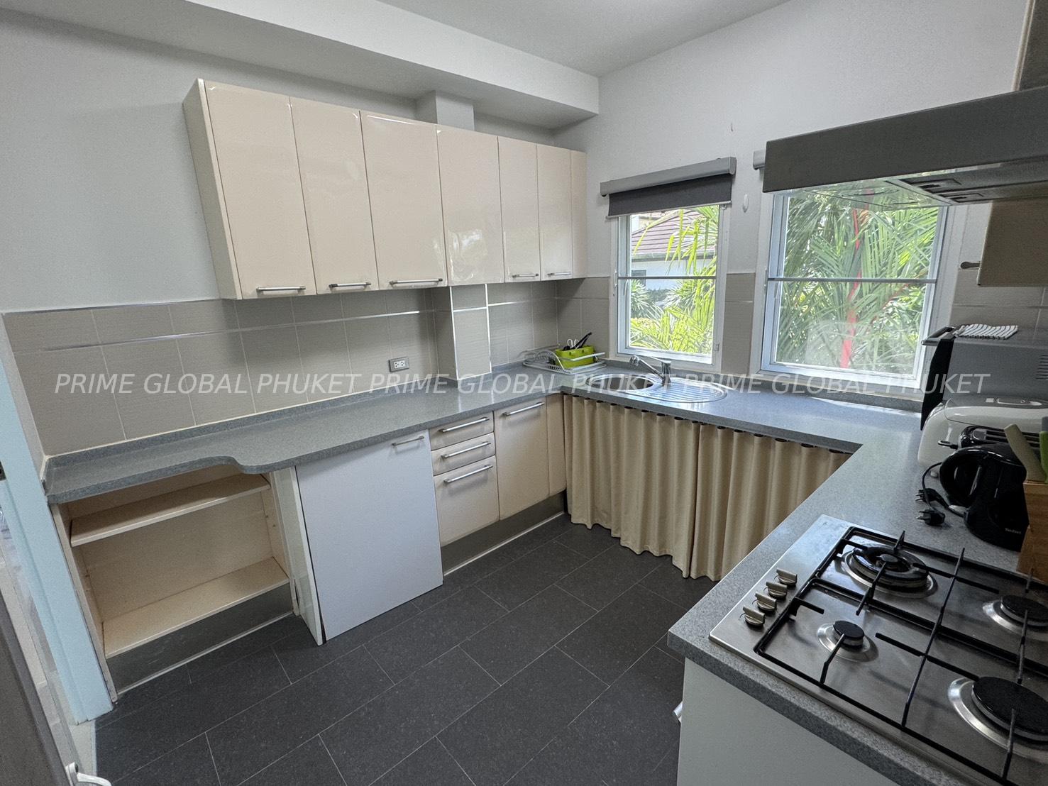 285 Sq.m Villa for Rent and Sale in Chalong