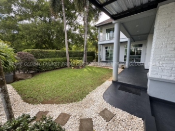 285 Sq.m Villa for Rent and Sale in Chalong