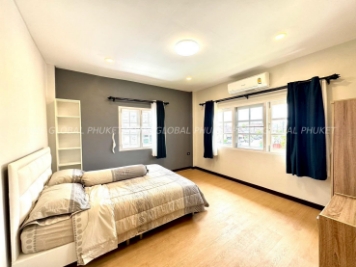 - Sq.m House for Rent in Naka