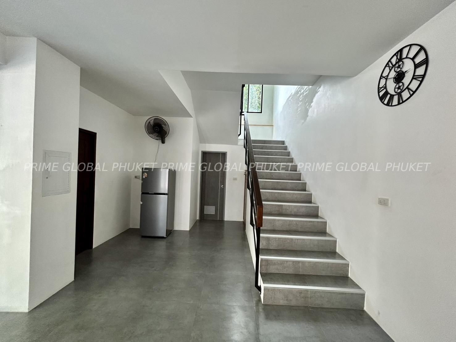 180 Sq.m Villa for Rent in Paklok