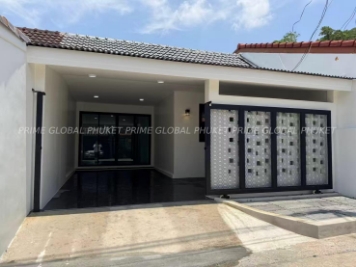 - Sq.w House for Sale in Kathu